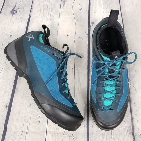 Arc'teryx Shoes Arcteryx Acrux Goretex Approach Hiking Does Poshmark